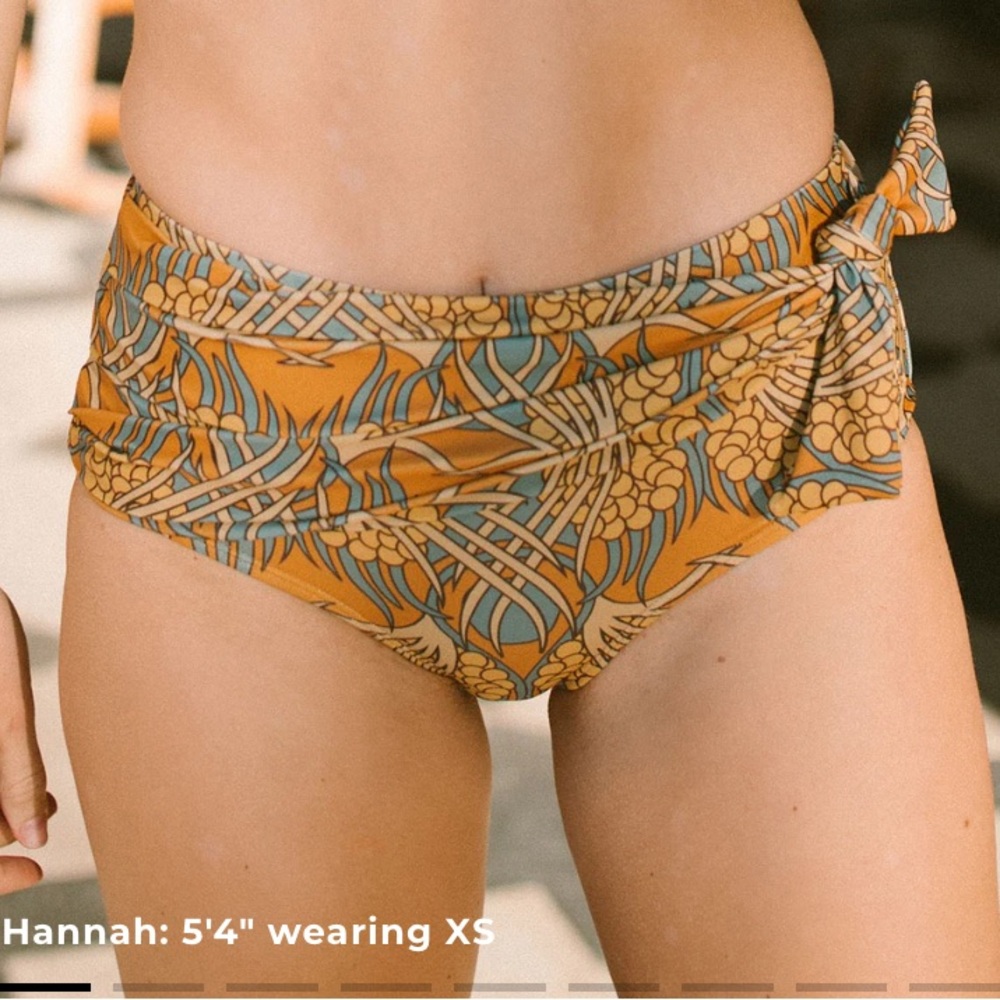 Albion Golden hour Women's Bikini Bottom -gold and Blue Floral size large